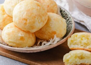 Pão de Queijo Sem Glúten e Sem Lactose