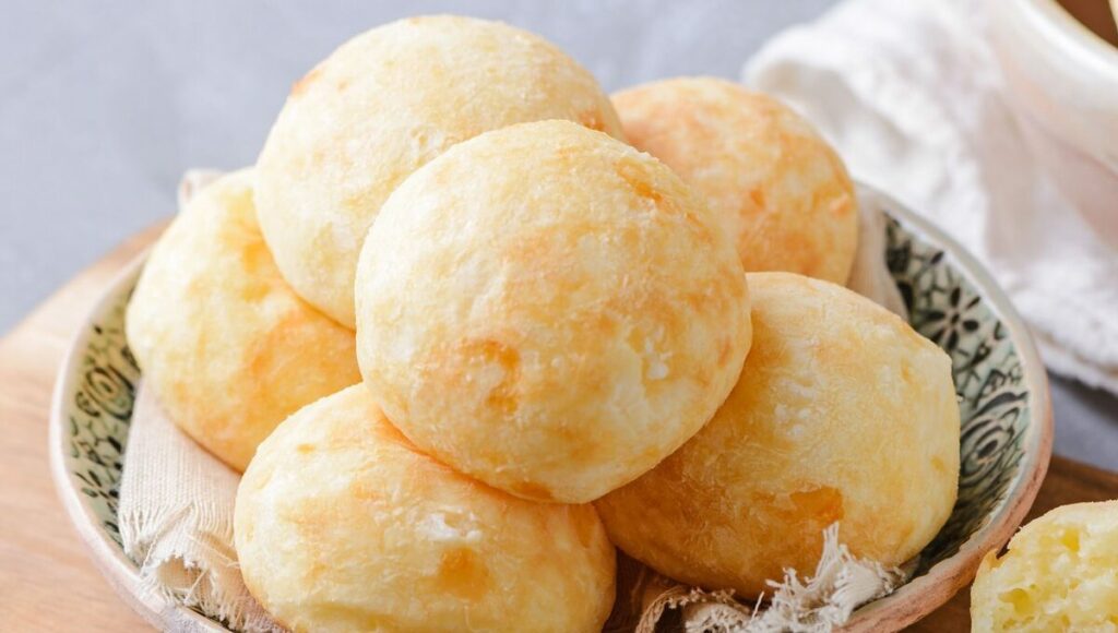 Pão de Queijo Parmesão, 3 ingredientes, Sem Trigo e Sem Leite