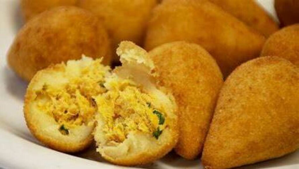 Receita de Coxinha com Massa de Batata Simples