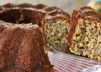 Bolo De Banana Com Aveia Sem Açúcar e Sem Farinha De Trigo