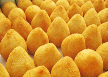 Coxinha Com Massa De Batata Simples E Fácil