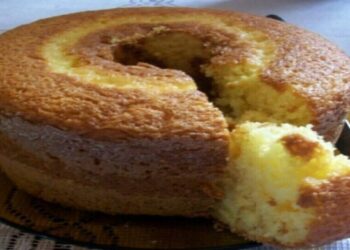 Receita de Bolo de Fubá com Leite de Coco