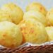 Receita de Pão de Queijo de 3 ingredientes