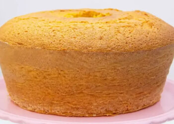 Bolo de Arroz Cozido Sem Leite e Sem Trigo