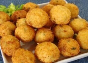 Receita de Bolinha de Queijo Mussarela