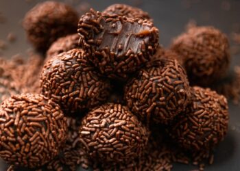 Brigadeiro de Micro-ondas com 3 ingredientes