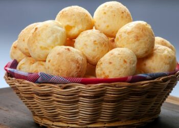 Pão De Queijo Congelado na Airfryer, Forno e Micro-ondas