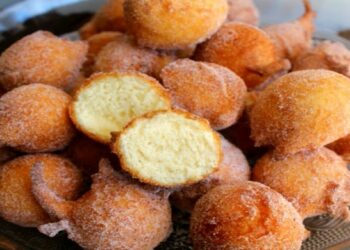 Receita de Bolinhos De Chuva Com 2 Ingredientes