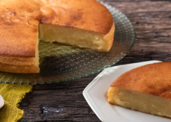 Receita de Bolo de Pão de Queijo com Tapioca