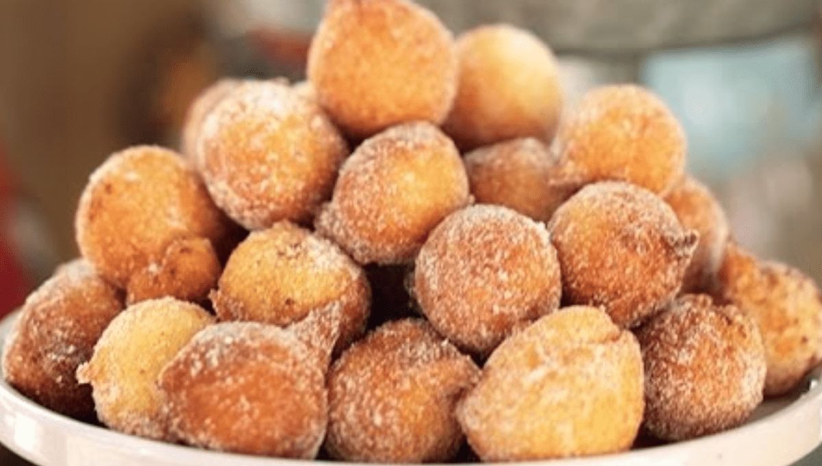 Bolinho de Chuva com Maizena e Farinha de Trigo