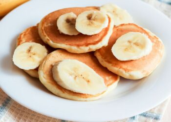 Panqueca De Banana Sem Ovo e Sem Farinha De Trigo