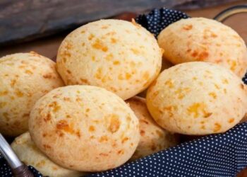 Pão De Queijo Sem Ovos e Sem Leite