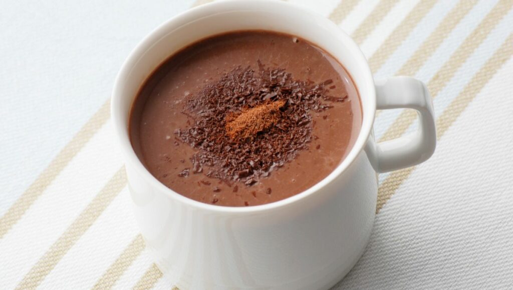 Chocolate Quente Cremoso Simples Sem Amido De Milho e Sem Liquidificador