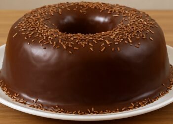 Sobremesa de Maracujá com Ganache Crocante de Chocolate